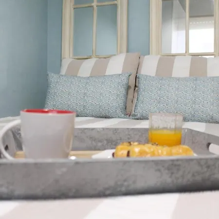 Piso céntrico con parking Apartamento *
