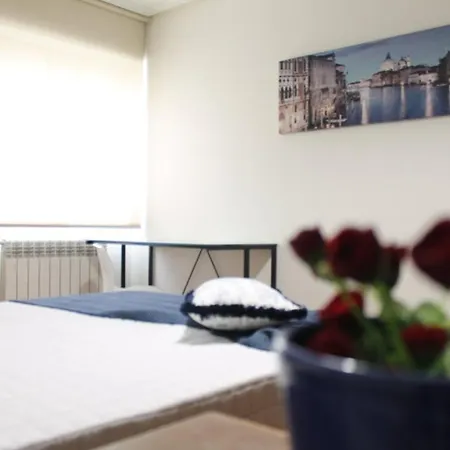 Piso Centrico Con Parking * Santiago de Compostela